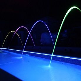 Agua y Piscinas Mandala / fuente_de_flujo_laminar_grande_led_color_no_requiere_iluminador